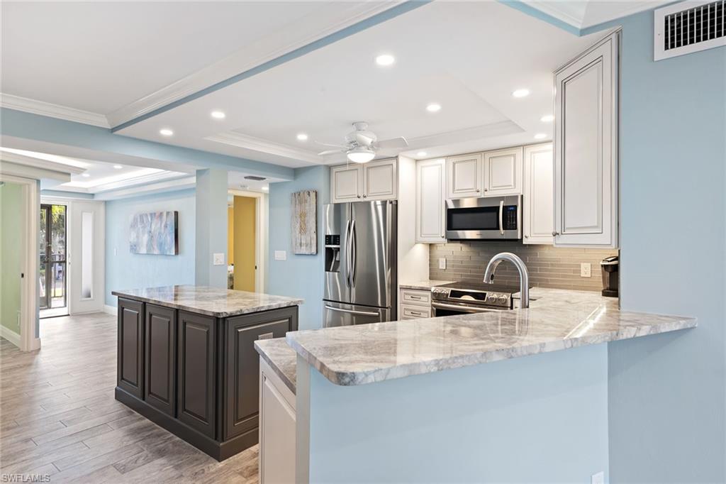 MISTY COVE - Residential