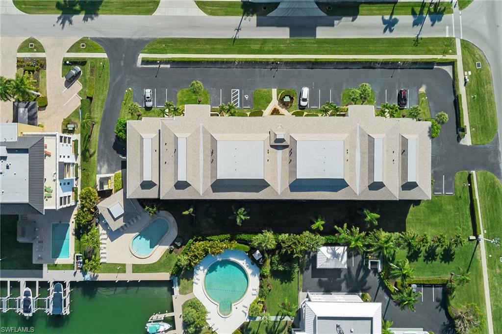MISTY COVE - Residential