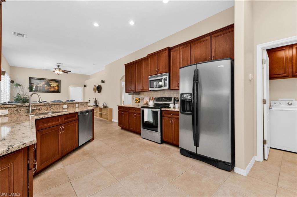 BURNT STORE MEADOWS - Residential