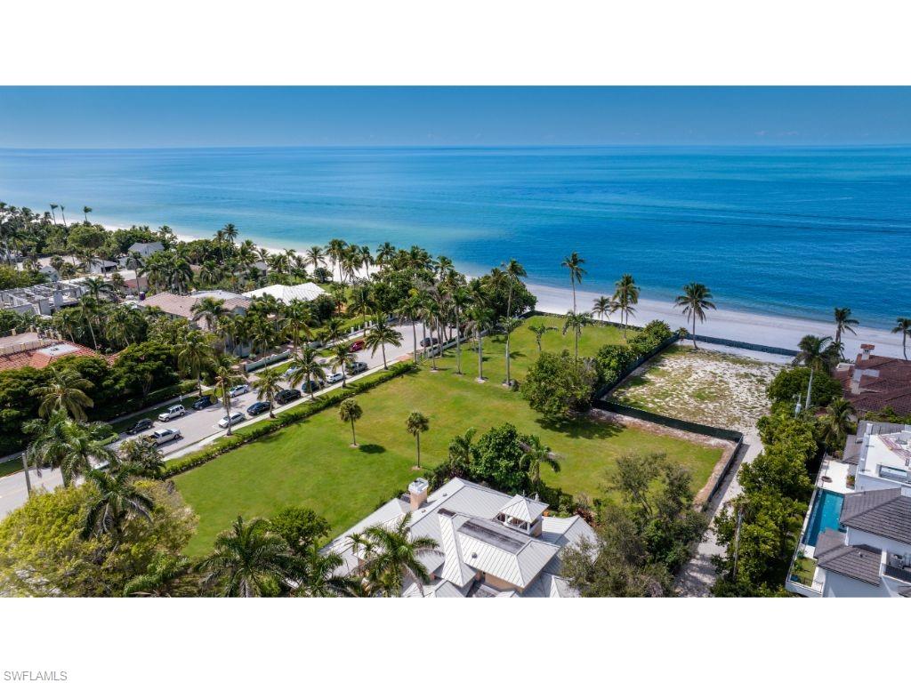 OLDE NAPLES - Land