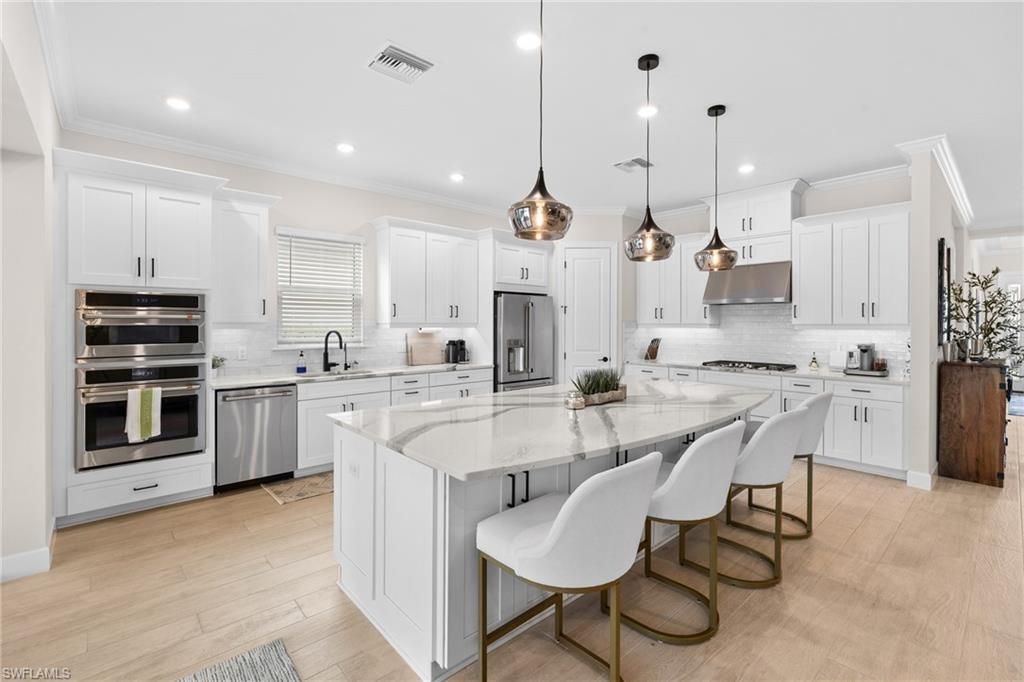 ESPLANADE LAKE CLUB - Residential Lease