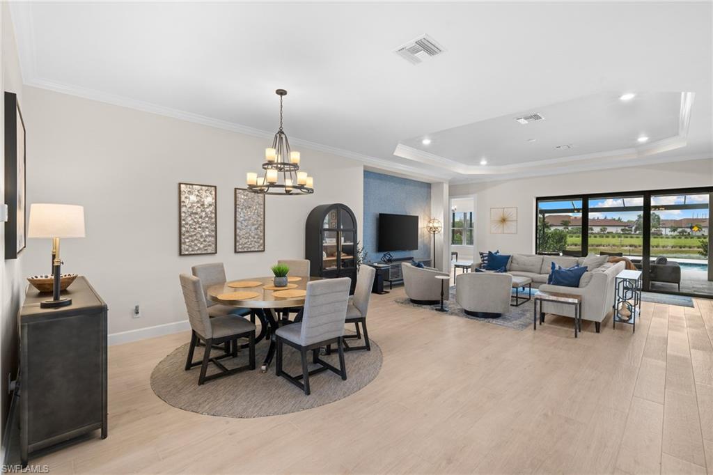 ESPLANADE LAKE CLUB - Residential Lease
