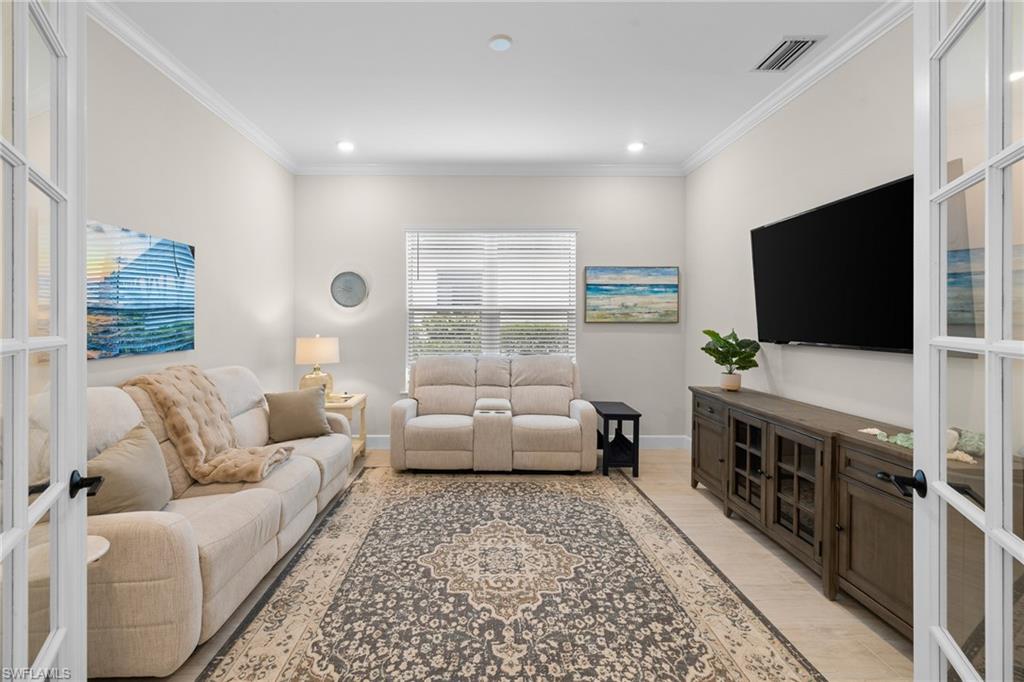 ESPLANADE LAKE CLUB - Residential Lease