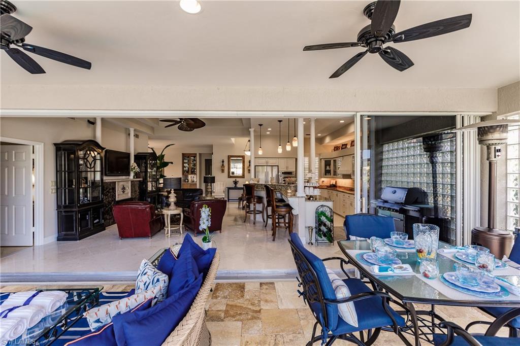 LONGSHORE LAKE - Residential