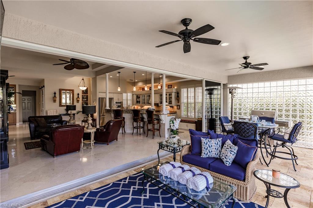 LONGSHORE LAKE - Residential