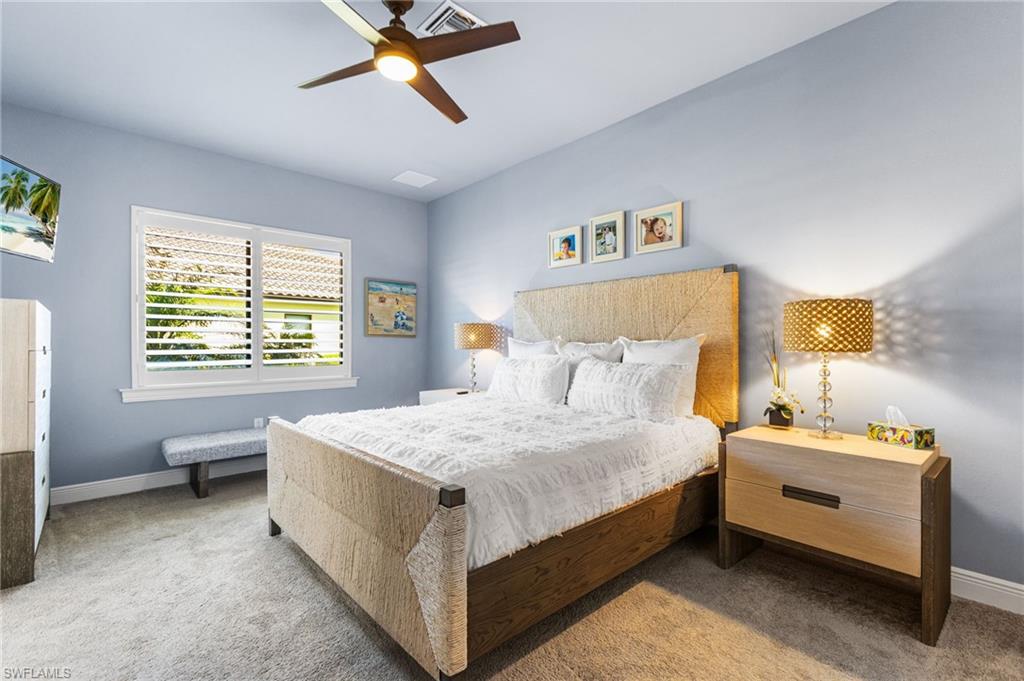 COUNTRY CLUB - Residential