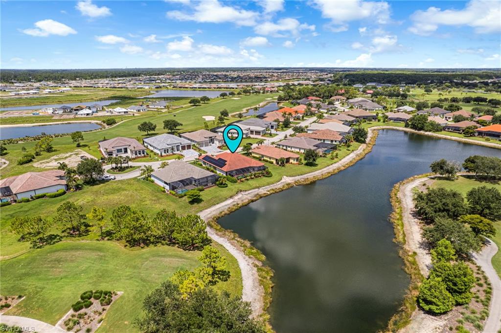 COUNTRY CLUB - Residential