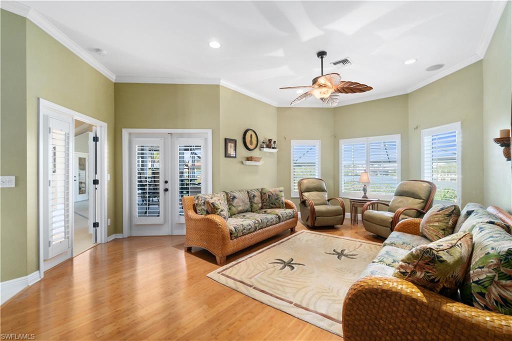 SOUTHPORT ON THE BAY - Residential
