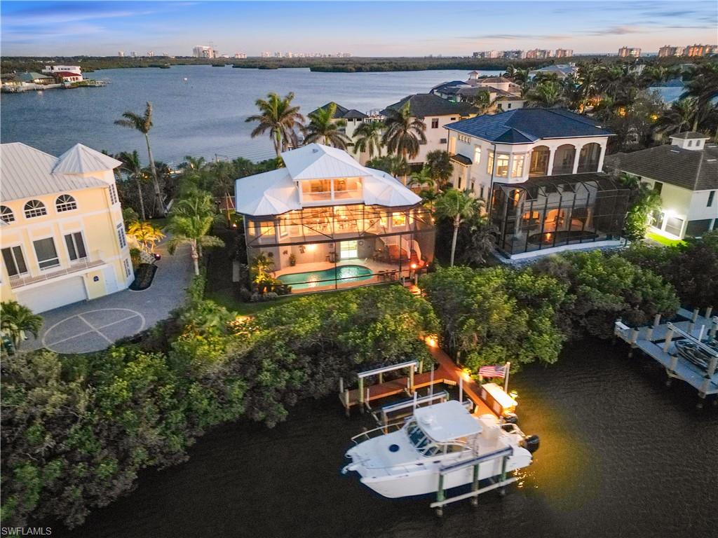 SOUTHPORT ON THE BAY - Residential