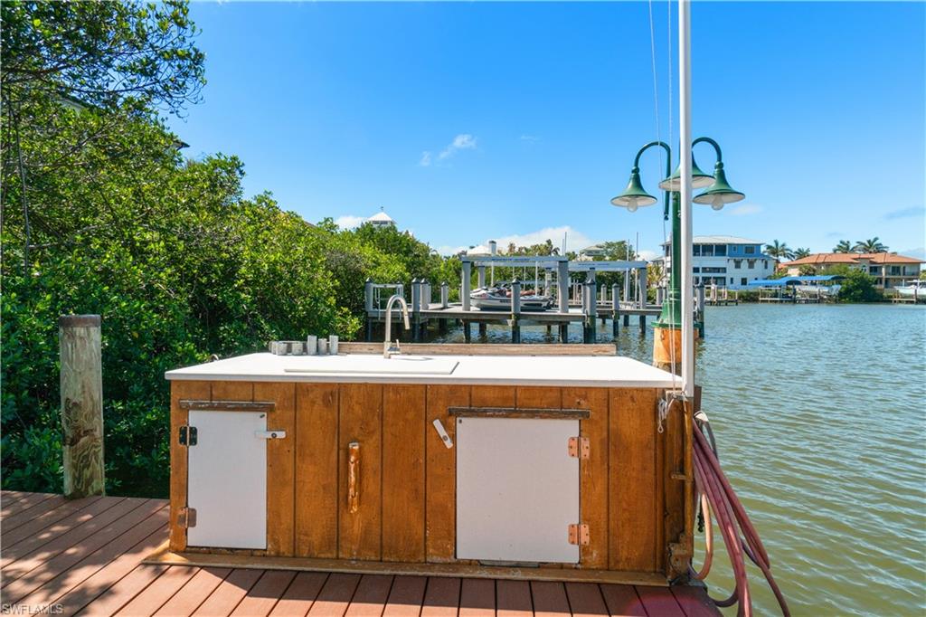 SOUTHPORT ON THE BAY - Residential
