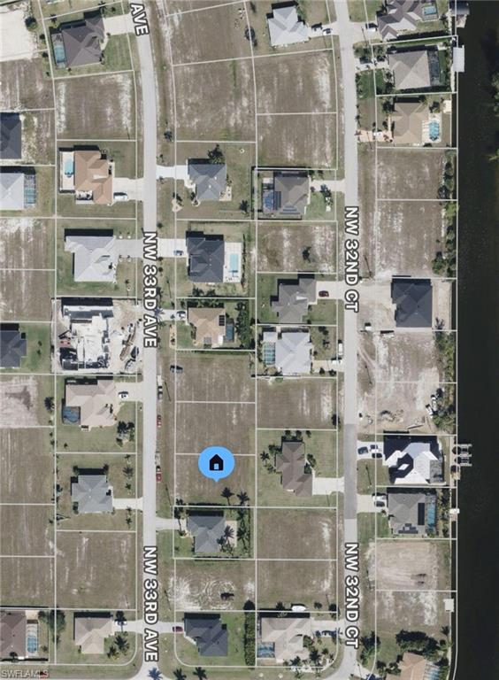 CAPE CORAL - Land