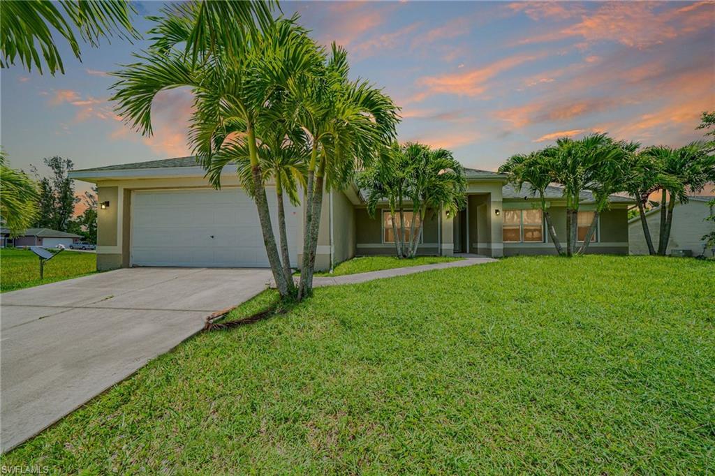CAPE CORAL - Residential