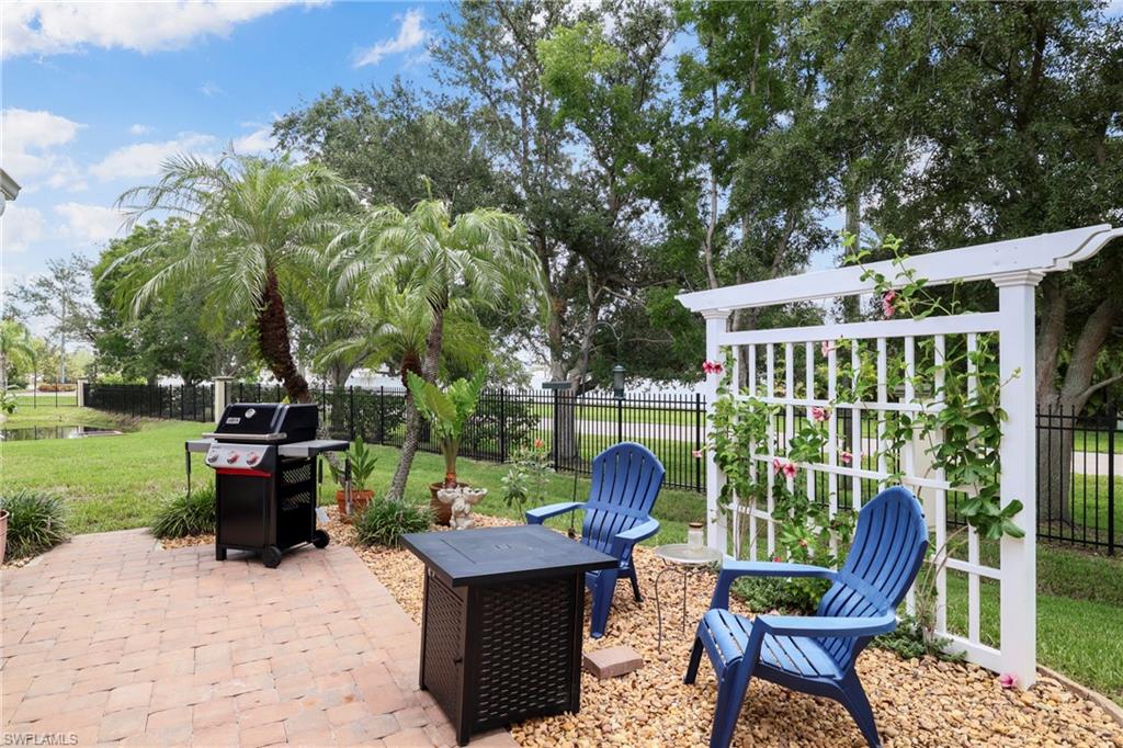 RIO VILLA LAKES - Residential