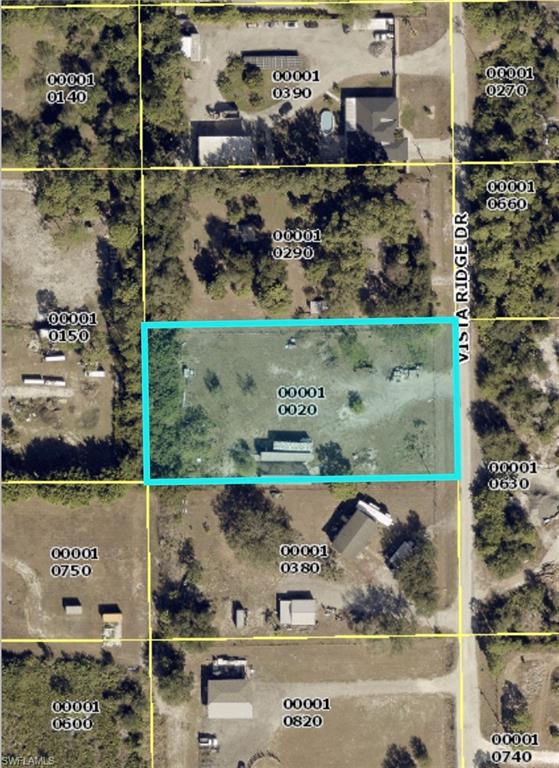 1.245 acres fully fenced in and with a well in place already. All cleared and with beautiful young oak trees growing. Zoned AG2. Close to shopping, schools, restaurants, I75, RSW airport and more. New shopping plaza with Home Depot, Publix, and McDonald’s coming to the corner of SR82 and Daniels Pkwy in the summer of 2027. Come see this property!