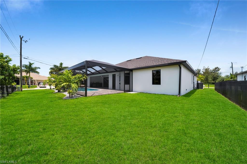 CAPE CORAL - Residential