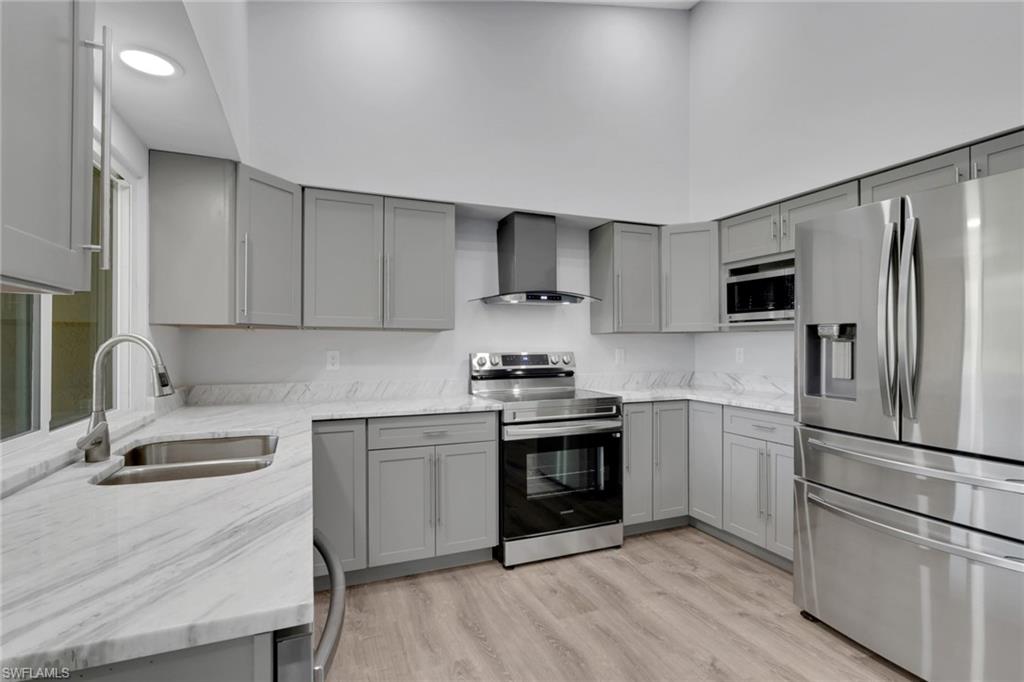 CAPE CORAL - Residential Income