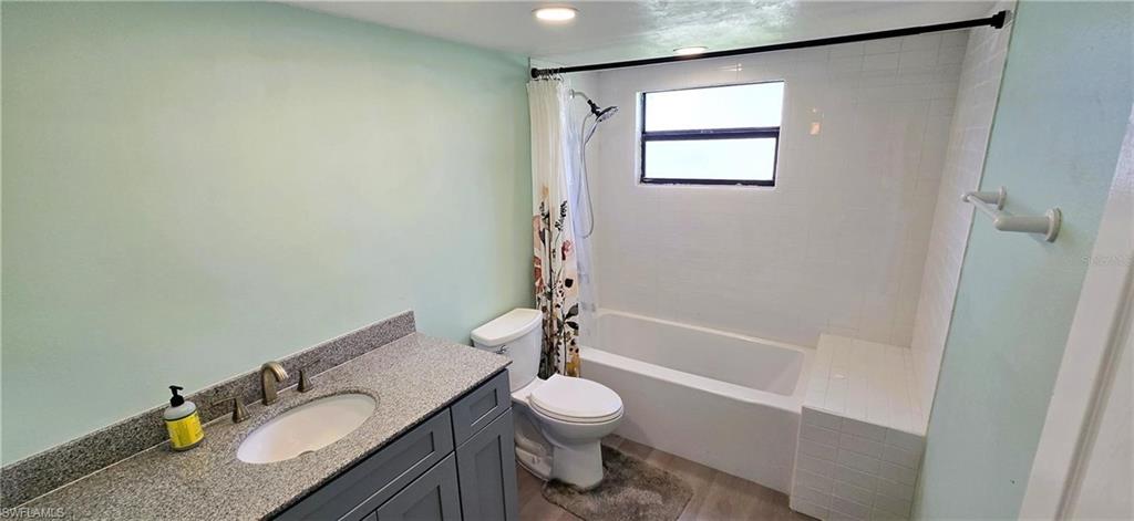 WHISKEY CREEK - Residential