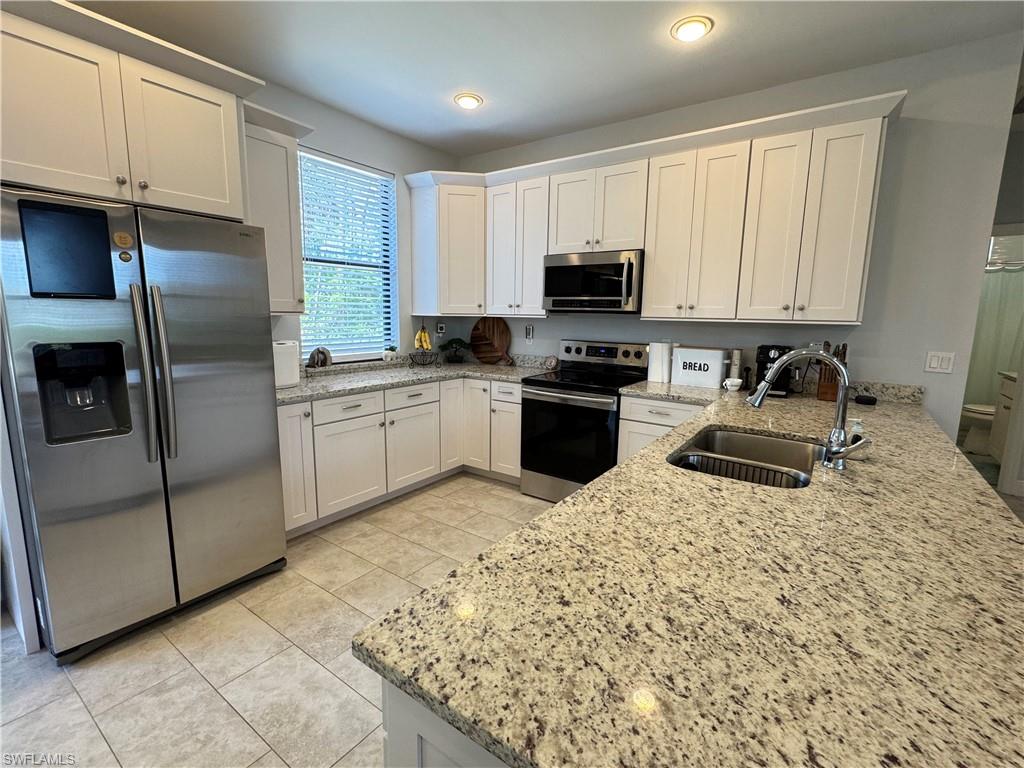GOLDEN GATE ESTATES - Residential Lease