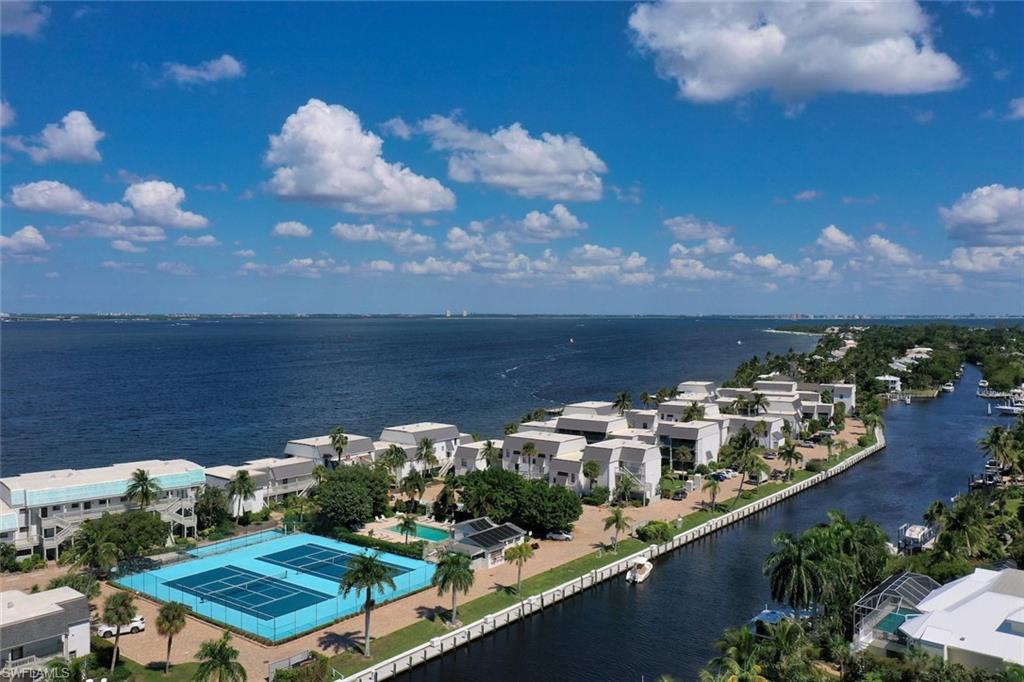 MARINER POINTE CONDO - Residential