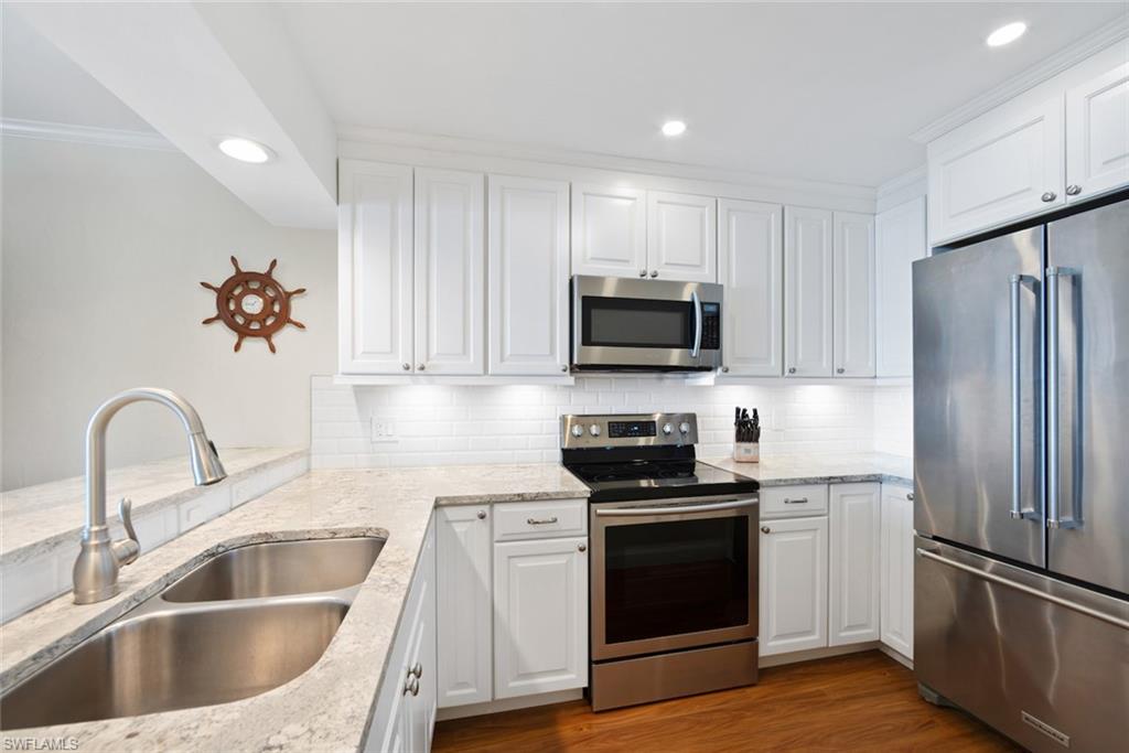 MARINER POINTE CONDO - Residential