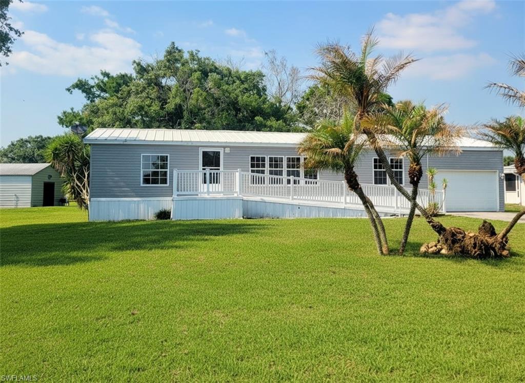 Located in one of the nicest neighborhoods in Lakeport with a community boat dock almost directly across the street! This nicely maintained three-bedroom two bath home, features an open floor plan, metal roof, garage, and a huge 14 x 41 screened lanai! This is perfect for a weekend getaway, fishing retreat, or just enjoy living in a quiet community with easy access to fantastic fishing!