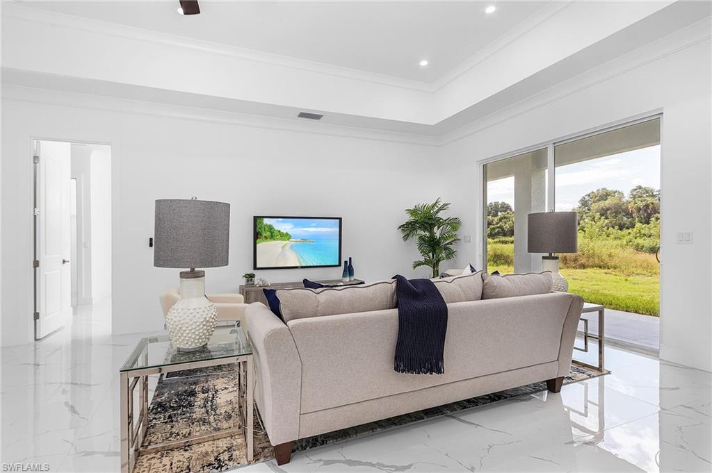 GOLDEN GATE ESTATES - Residential