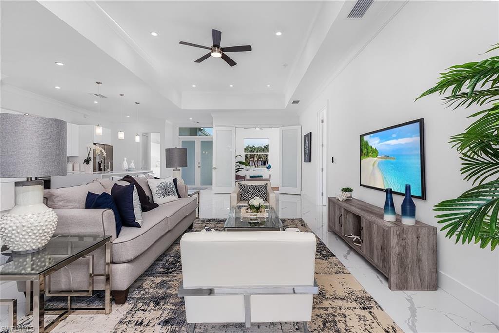 GOLDEN GATE ESTATES - Residential