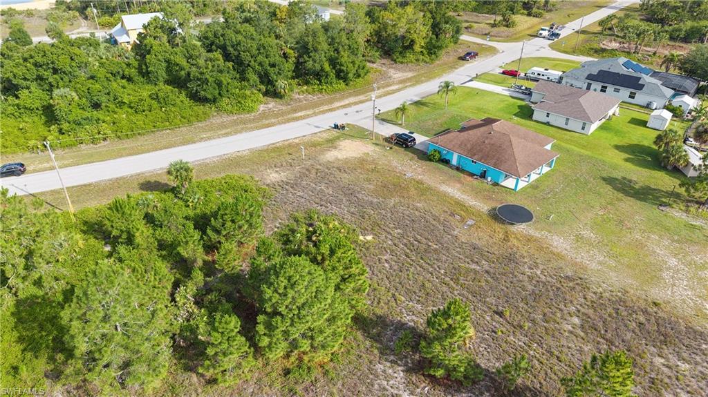 LEHIGH ACRES - Land