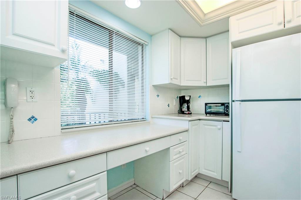 LOGGERHEAD CAY CONDO - Residential