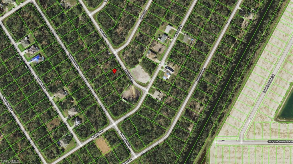 Looking to Build your dream home, look no further!  Great lot in Port Charlotte in a upcoming area with close proximity to shopping and restaurants.