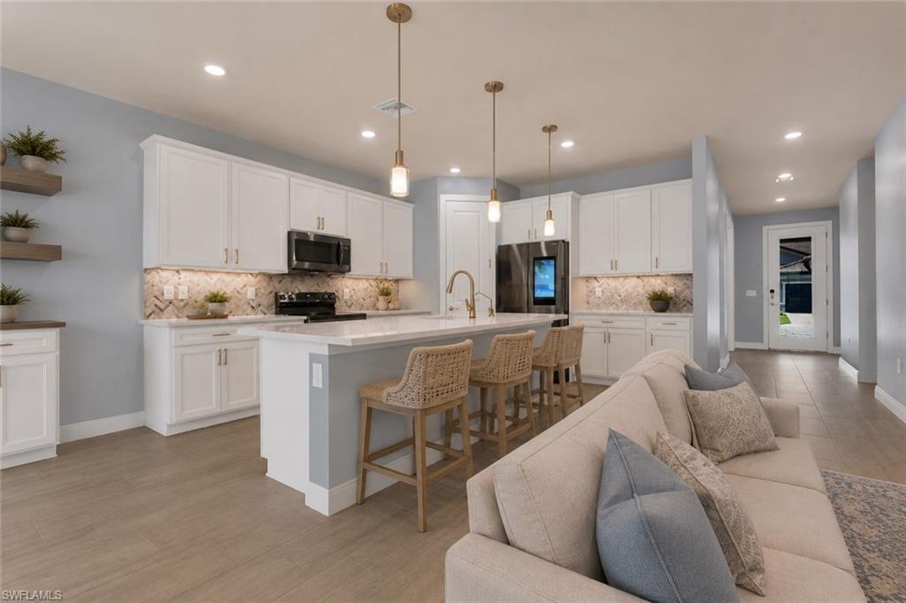EAGLE RESERVE - Residential