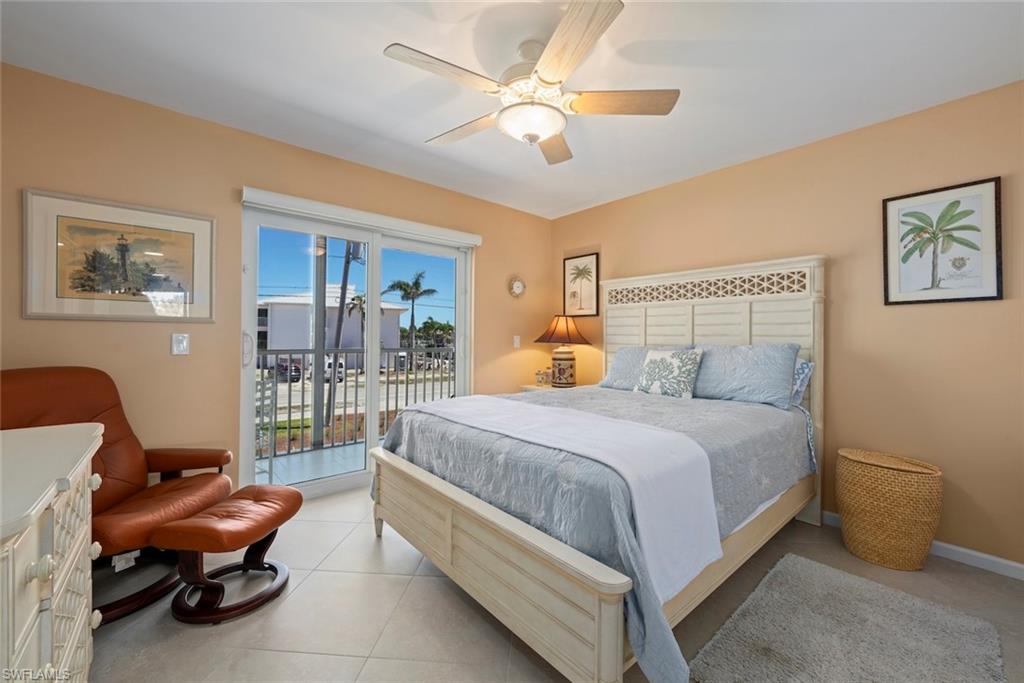 SUNSET SOUTH CONDO - Residential