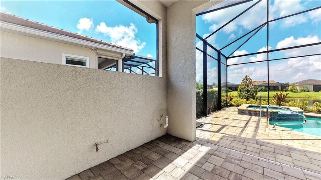 FAIRWAY COVE - Residential