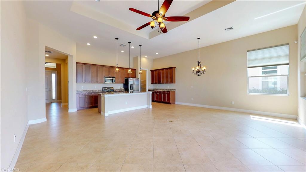 FAIRWAY COVE - Residential
