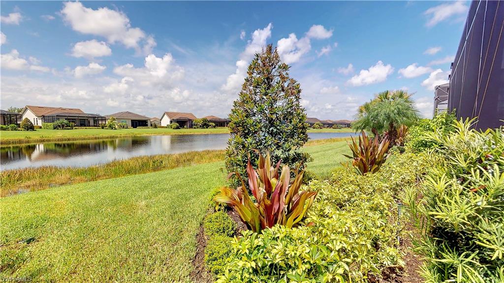 FAIRWAY COVE - Residential