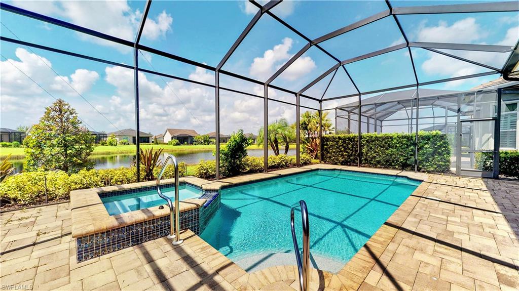 FAIRWAY COVE - Residential