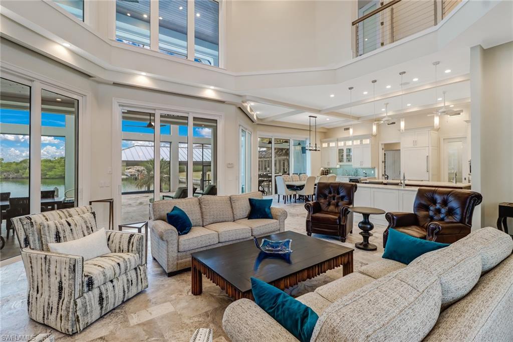 MARCO BEACH - Residential