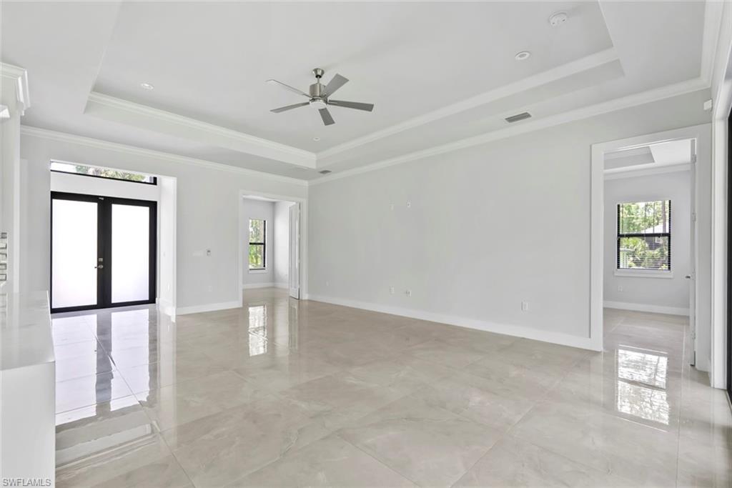 GOLDEN GATE ESTATES - Residential