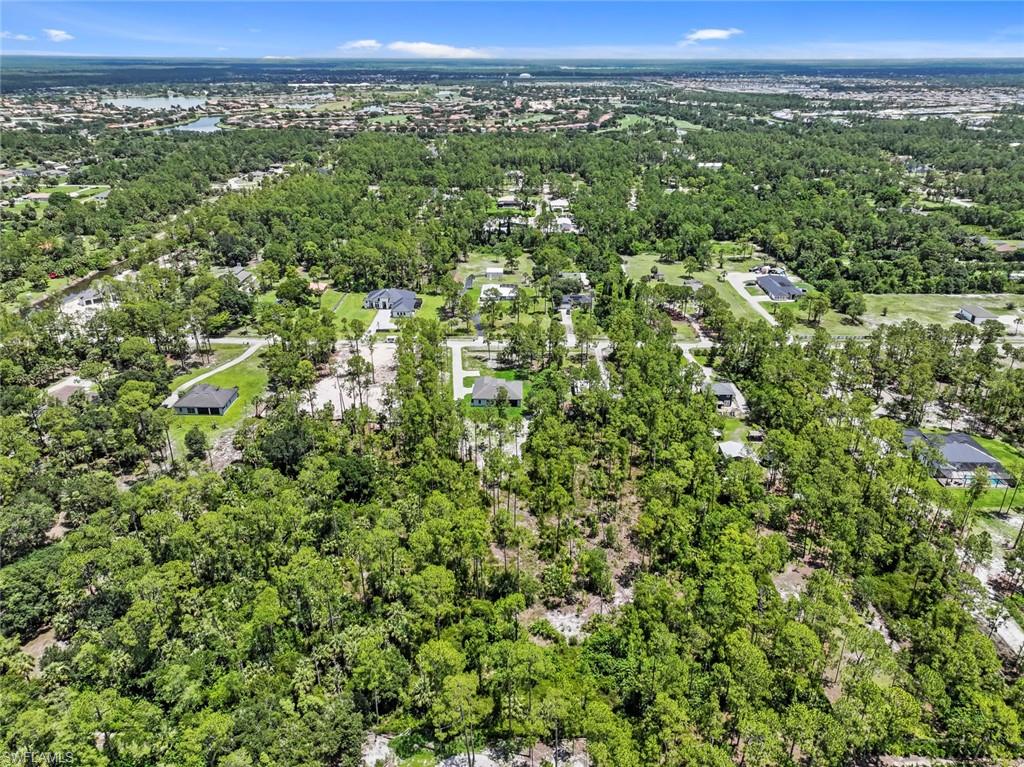 GOLDEN GATE ESTATES - Residential