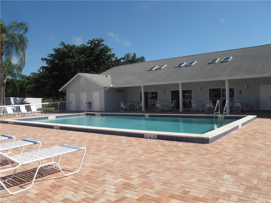 GOLFVIEW GOLF & RACQUET CLUB - Residential