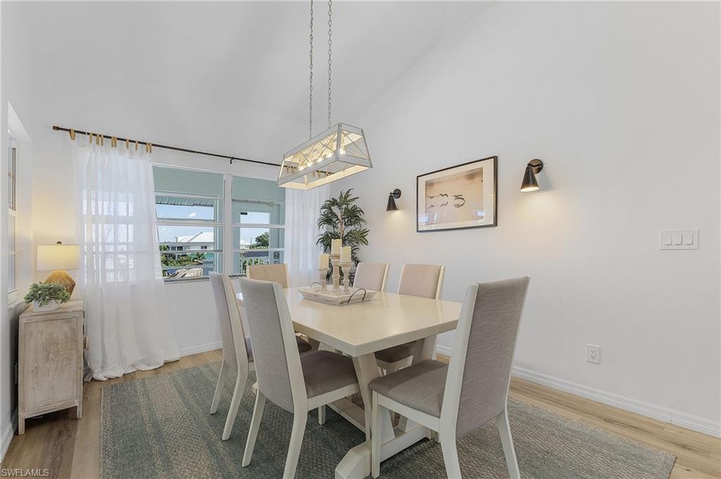 KNIGHTS BOKEELIA ISLE - Residential