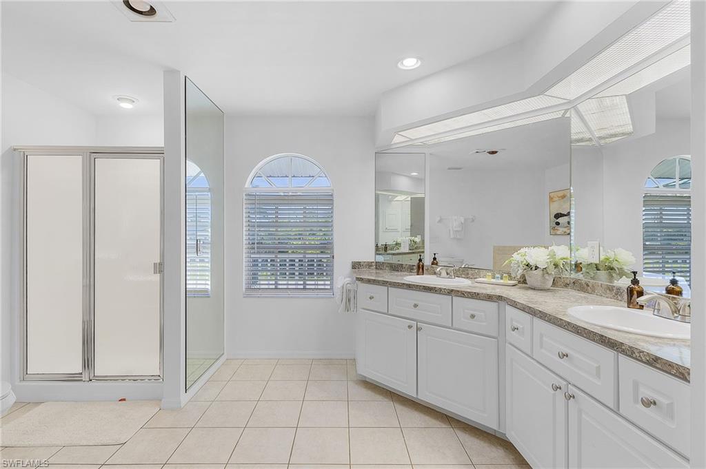 KNIGHTS BOKEELIA ISLE - Residential
