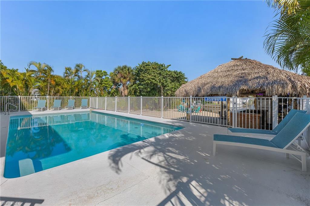 KNIGHTS BOKEELIA ISLE - Residential