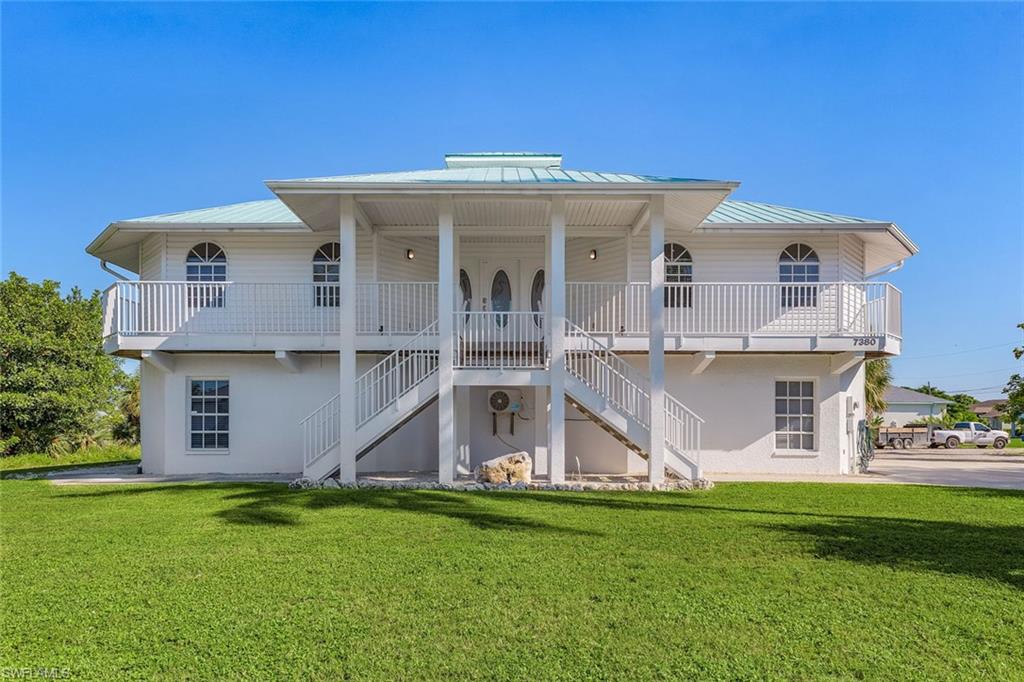 KNIGHTS BOKEELIA ISLE - Residential