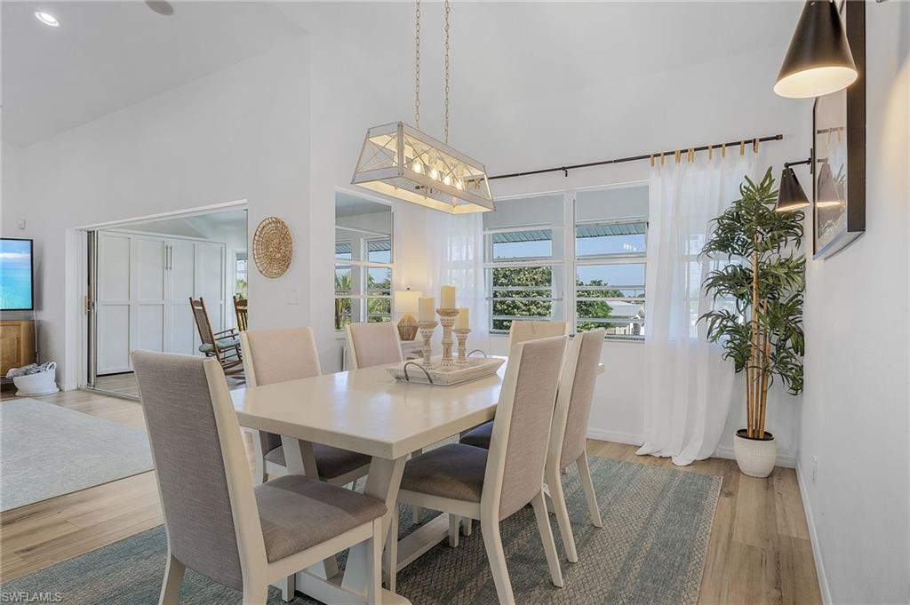 KNIGHTS BOKEELIA ISLE - Residential