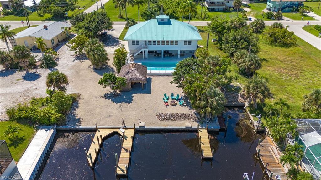 KNIGHTS BOKEELIA ISLE - Residential