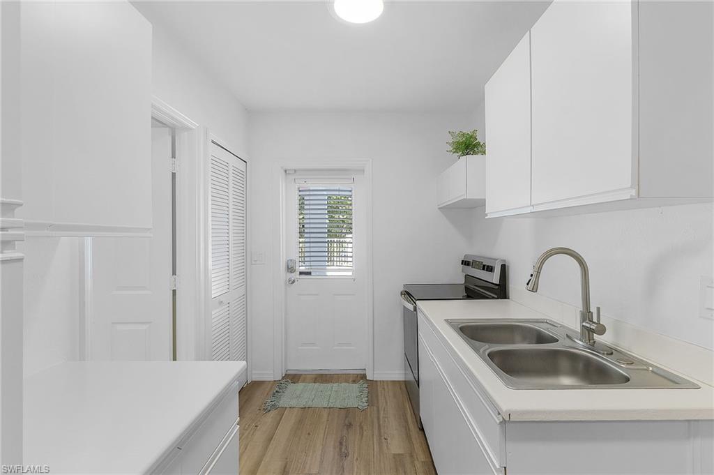 KNIGHTS BOKEELIA ISLE - Residential