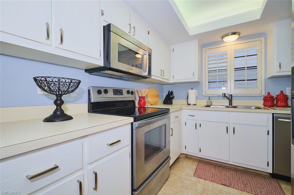 VISTA POINTE CONDO - Residential