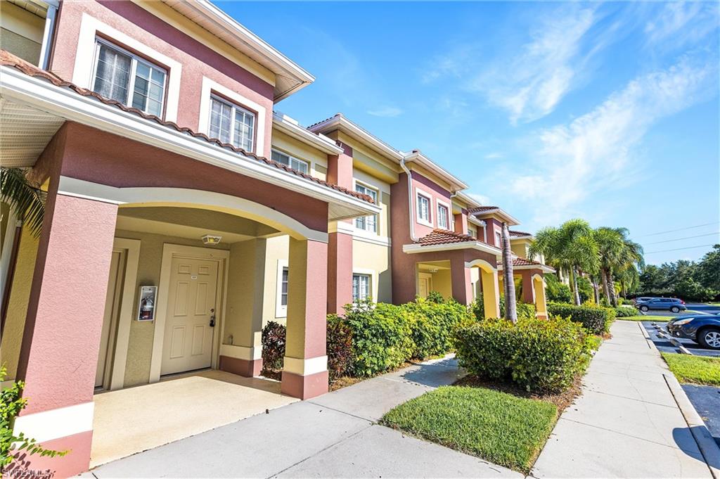 VILLAGE OF STONEYBROOK - Residential Lease