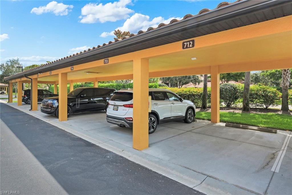 BONITA NATIONAL GOLF AND COUNTRY CLUB - Residential